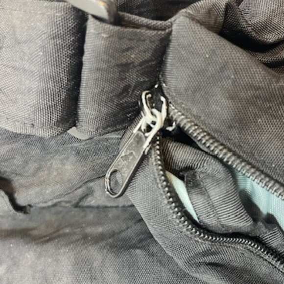 AmeriBag Classic Healthy Back Bag Tote Distressed Nylon Medium (Black) - Picture 15 of 16